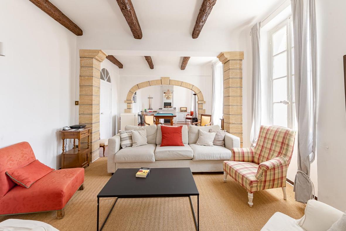 Maison De Maitre 230M² En Plein Coeur Du Village Camps-la-Source Eksteriør billede