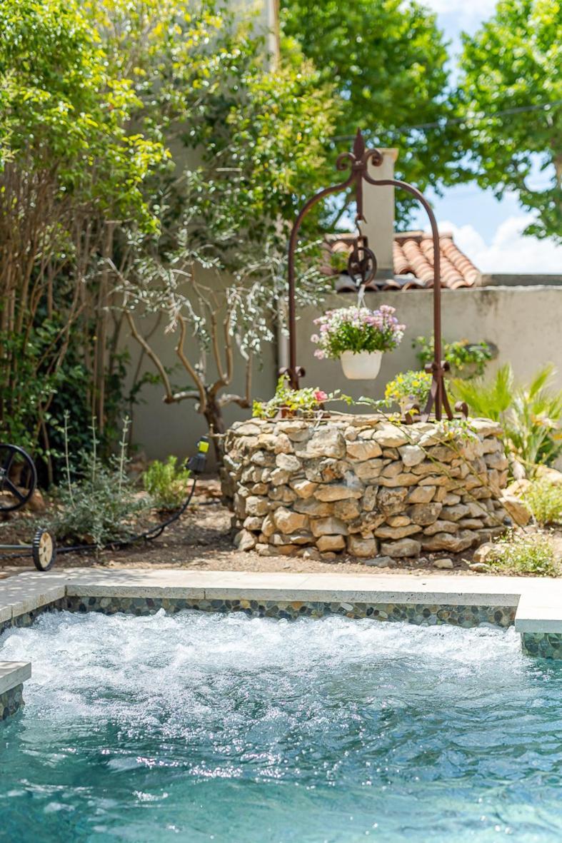 Maison De Maitre 230M² En Plein Coeur Du Village Camps-la-Source Eksteriør billede